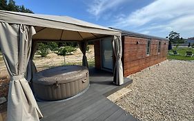 Albergue e AL O Brasão Valença